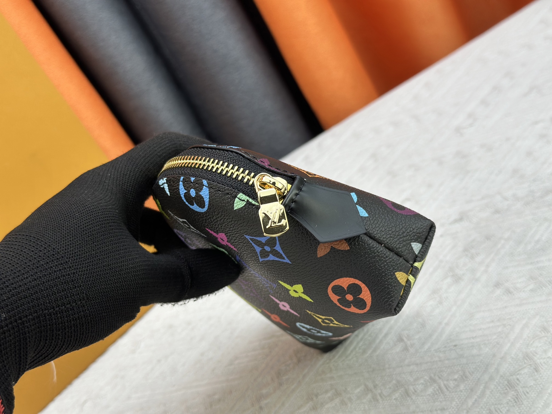 Louis Vuitton Cosmetic bag M47515