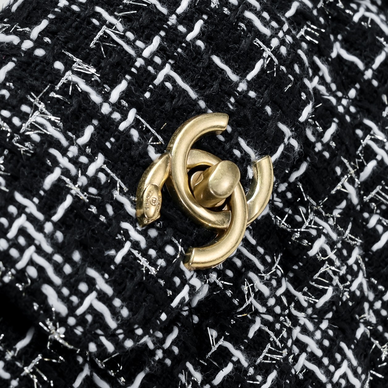 Chanel Tweed Shoulder Bag Handbag