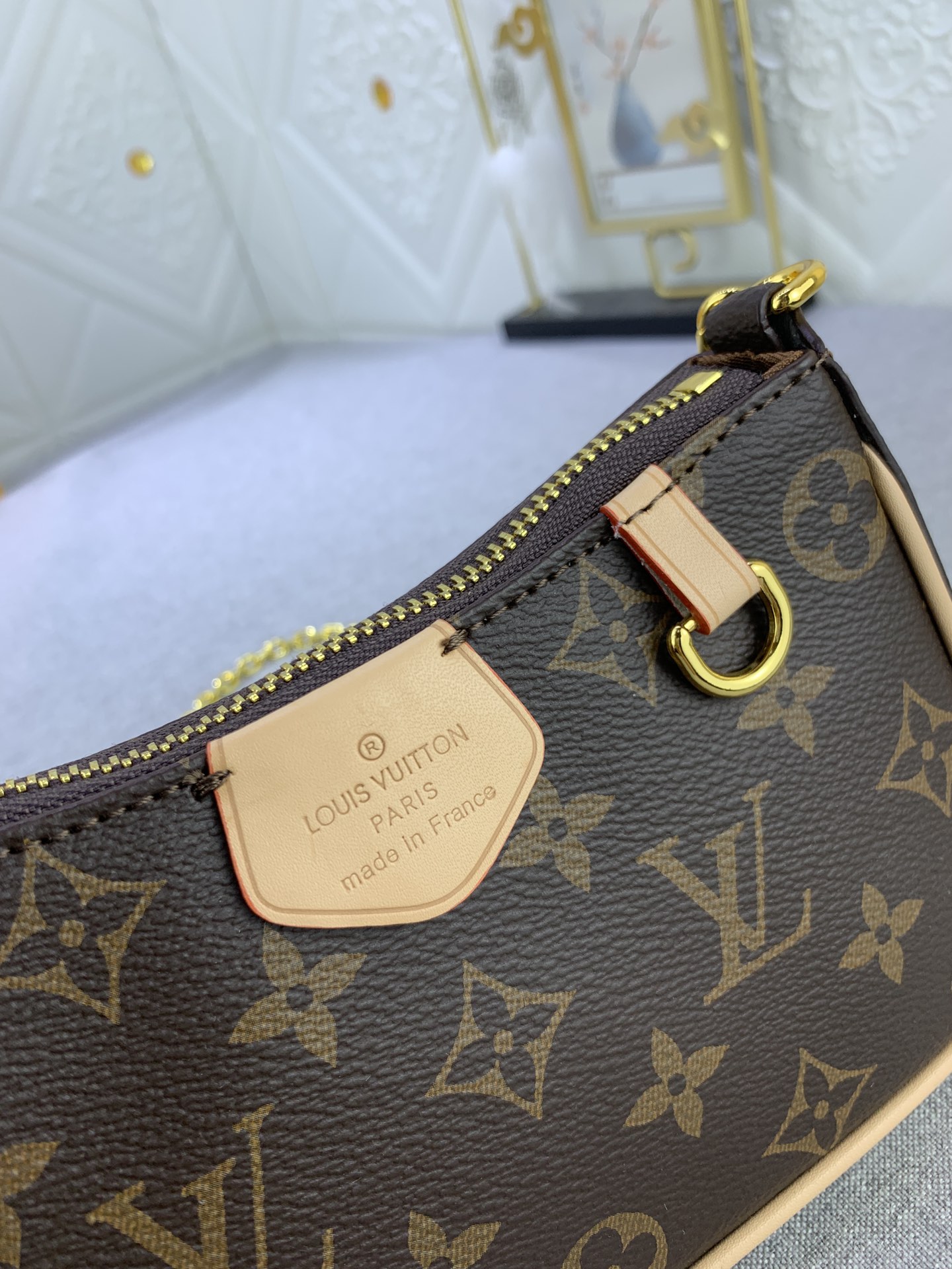 LV Easy Pouch On Strap Brown M80349 MQ051 19cm