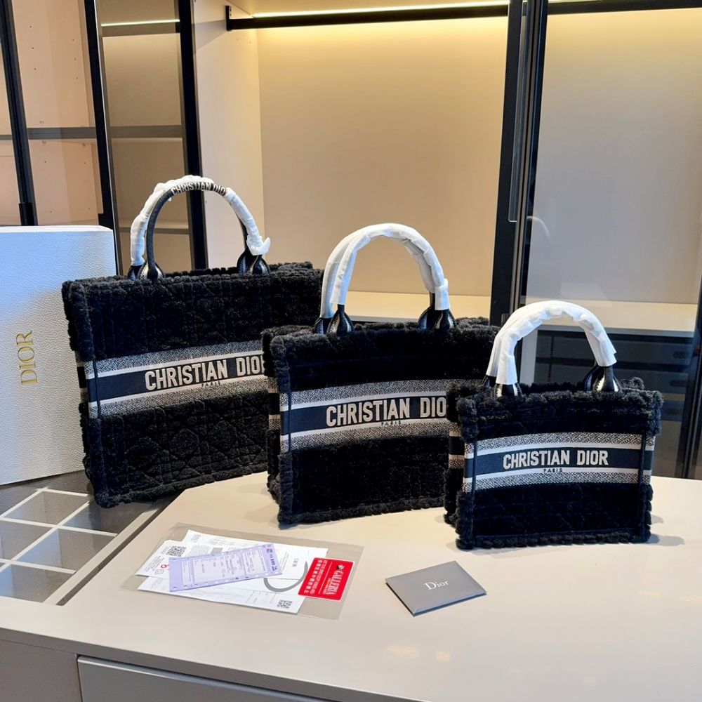Dior Shearling Book Tote Medium Large Size (Replica)