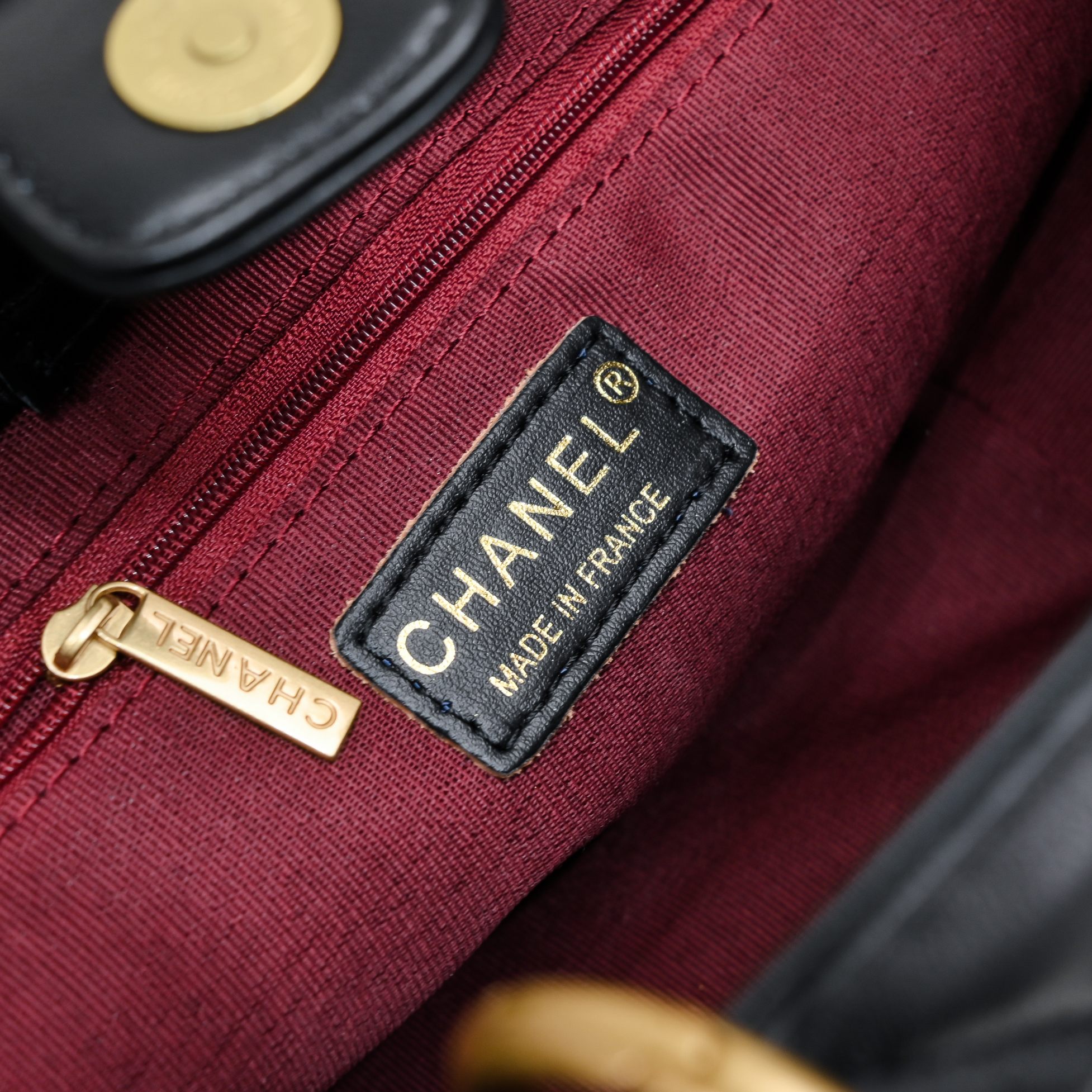 Chanel CC 2Way Chain Shoulder Tote Bag  Leather Shoulder Bag Handbag