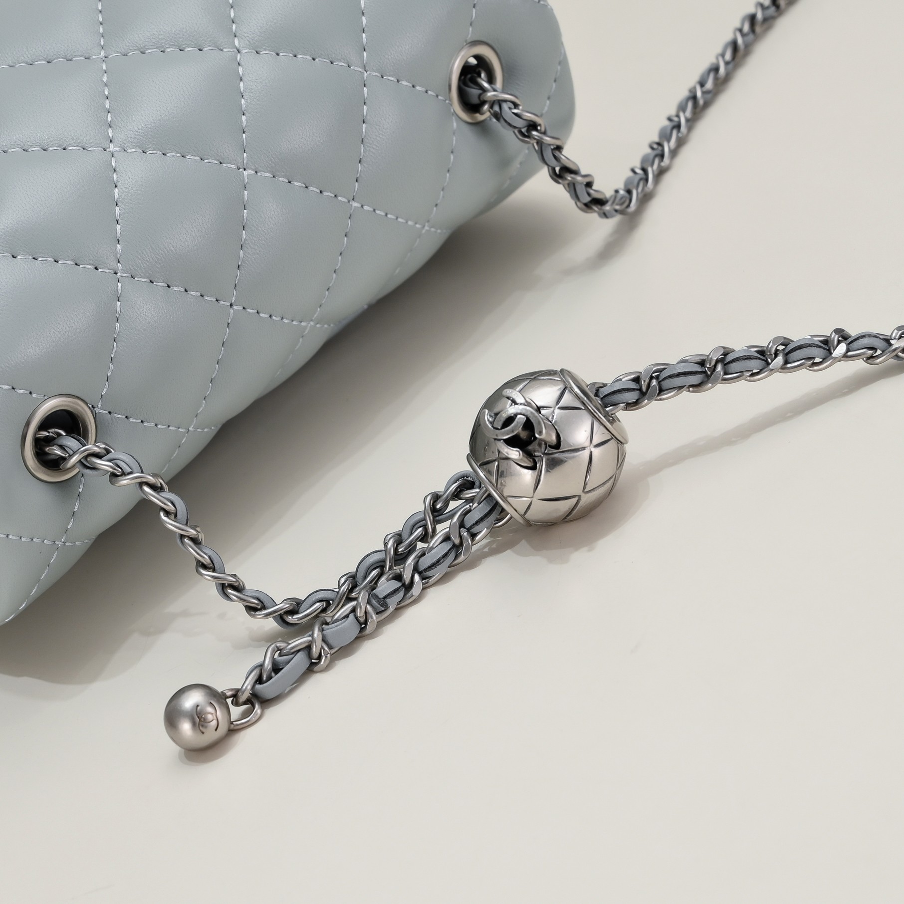 Chanel Cross Body Metal Ball Chain Shoulder Bag Handbag