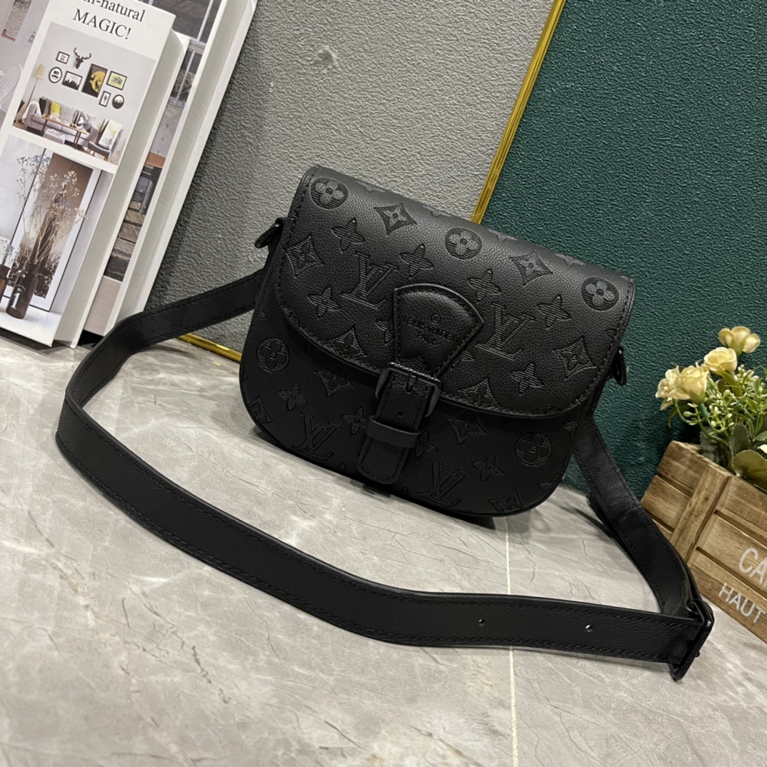 LV Montsouris Messenger Bag M47060 LM051 20cm