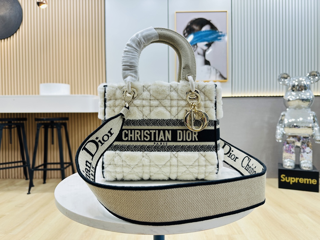 10A + top quality Dior Medium Lady D-Lite Bag 9920 DD003 24cm