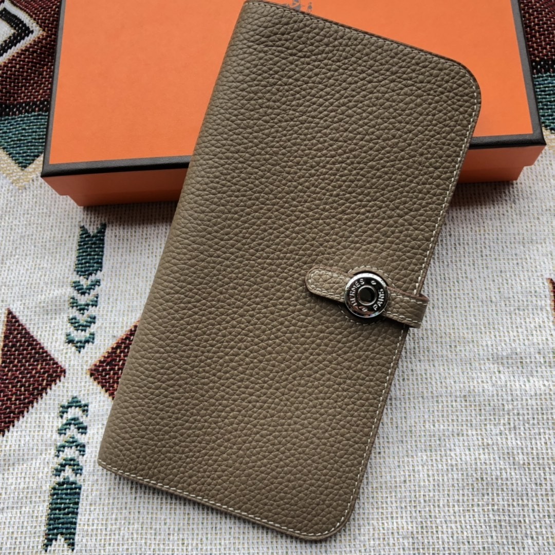 Hermes Dogon Compact Wallet Medium Grey