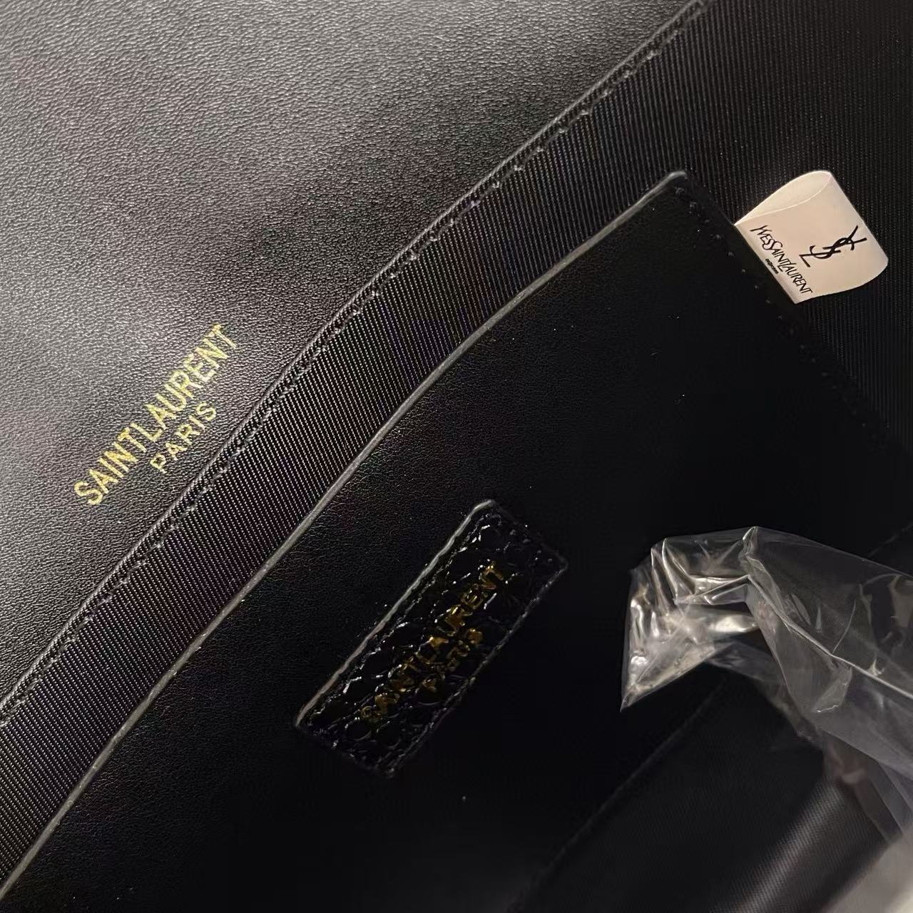 Saint Laurent SLP 396910 (7A)