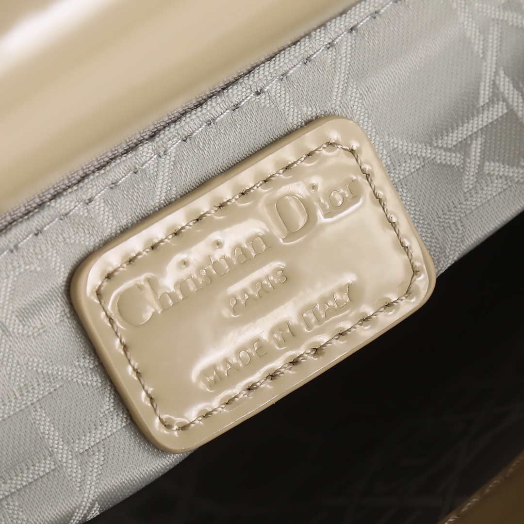 Small Lady Dior My ABCDior Bag Apricot patent leather CD2026 XB081 20cm