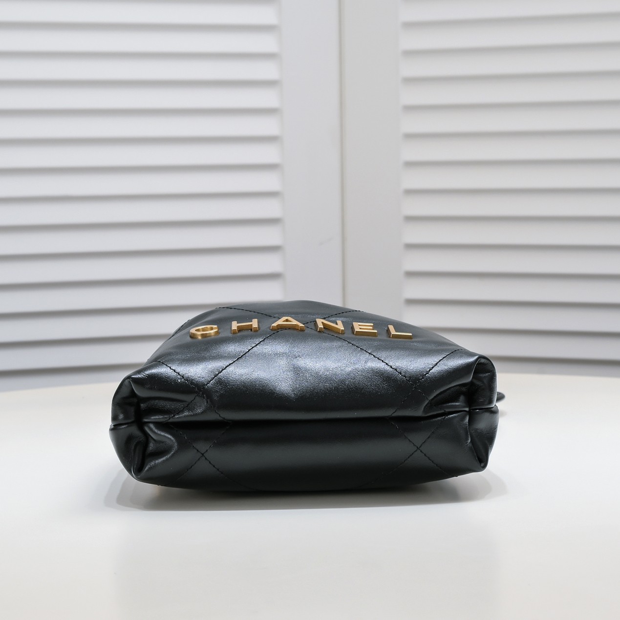 Chanel 22S Trash Bag Mini Pearl Bag Shoulder Bag Handbag