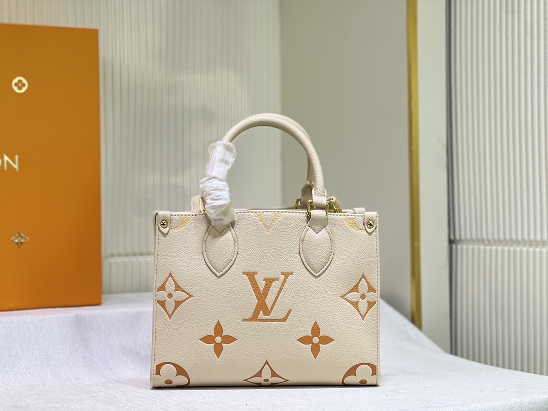 Louis Vuitton ONTHEGO PM