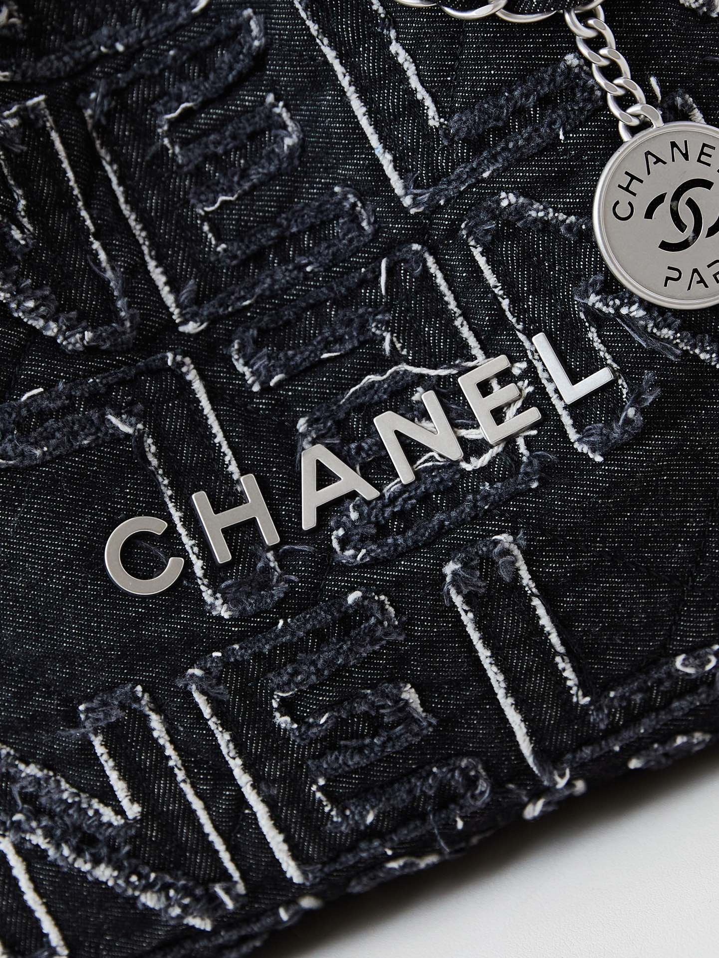 Chanel 10A Handbag Shoulder Bag Top Mirror Quality Version 22bag AS3260