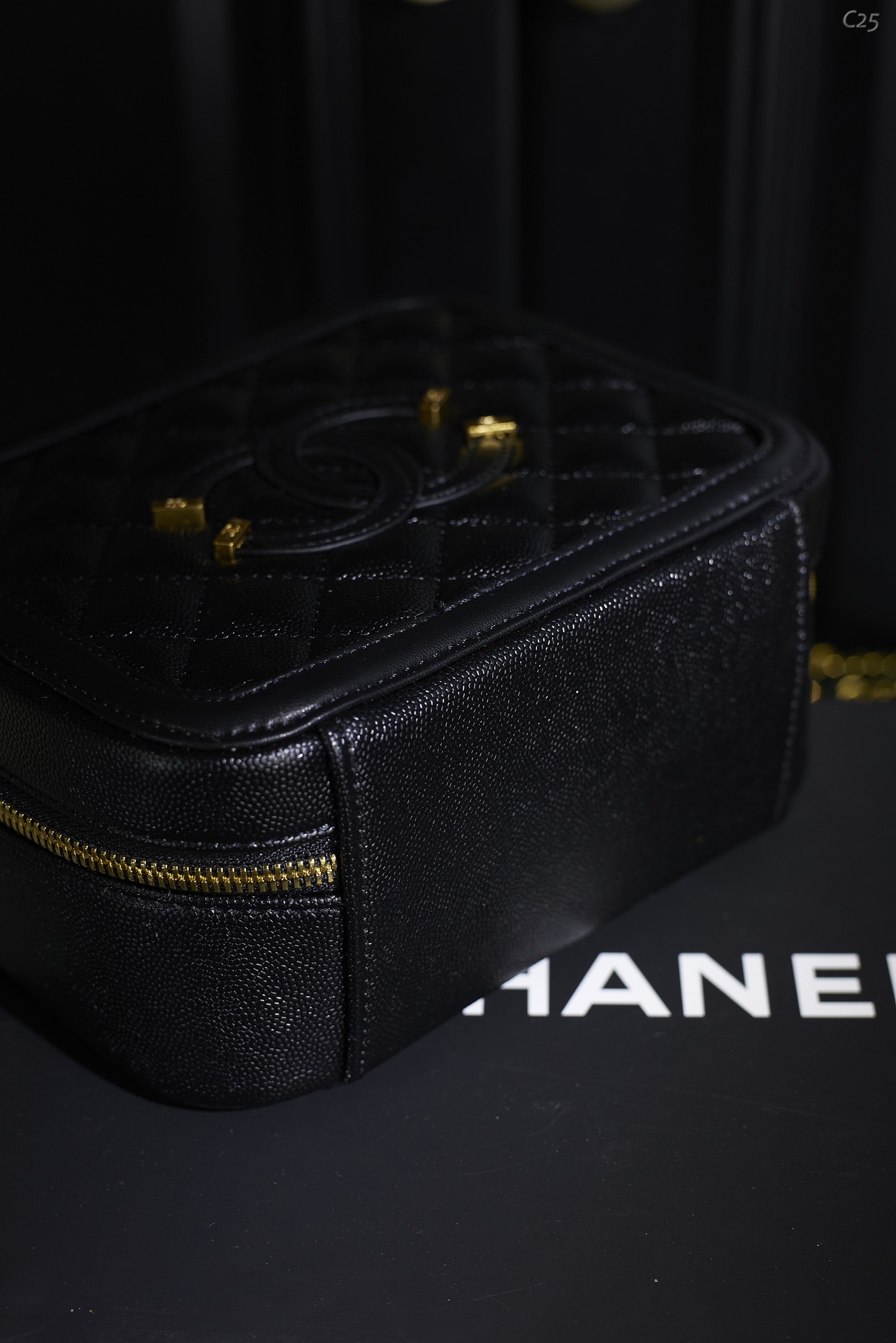 Chanel Case Bag 008 DB571 18cm