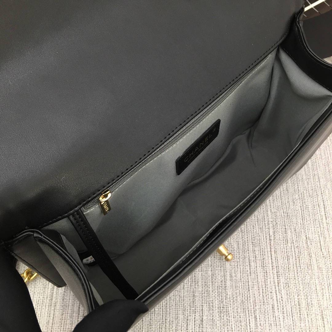 chanel67087PYD092 30cm