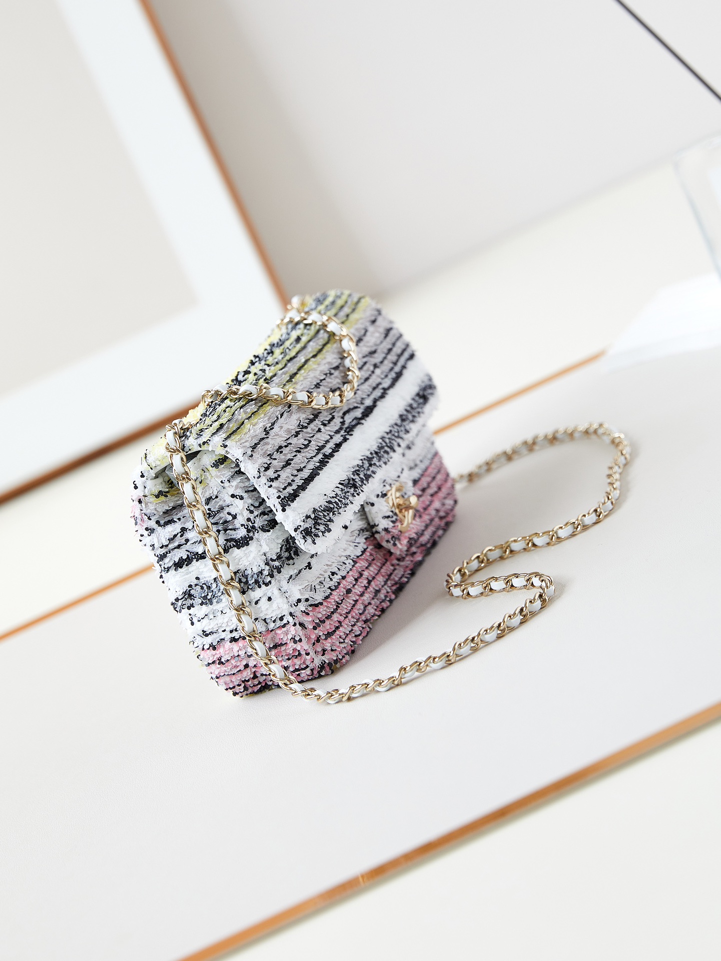 Chanel 10A Handbag Shoulder Bag Top Mirror Quality Version CHANEL AS4561