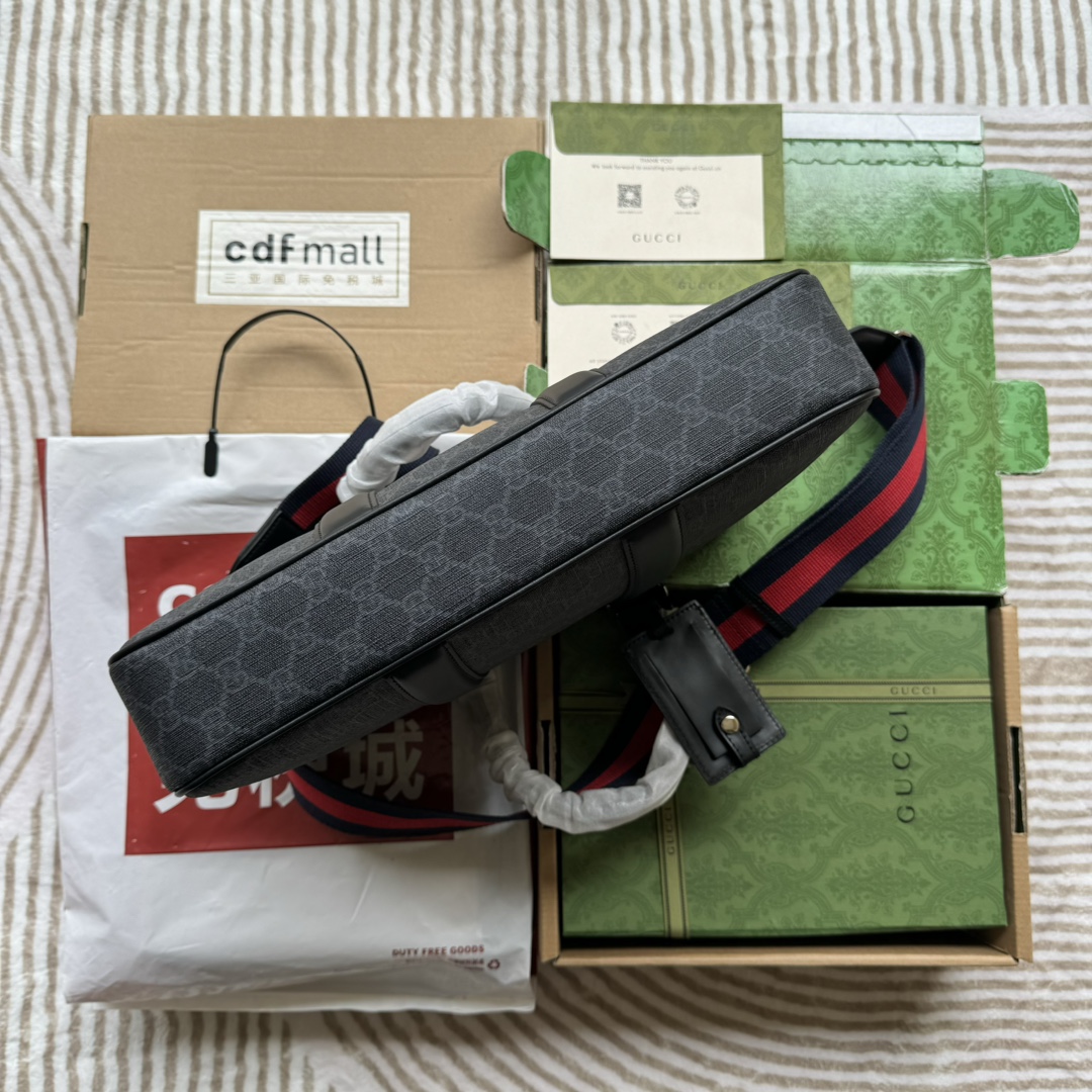 Gucci Briefcase 792077 LM061 33cm