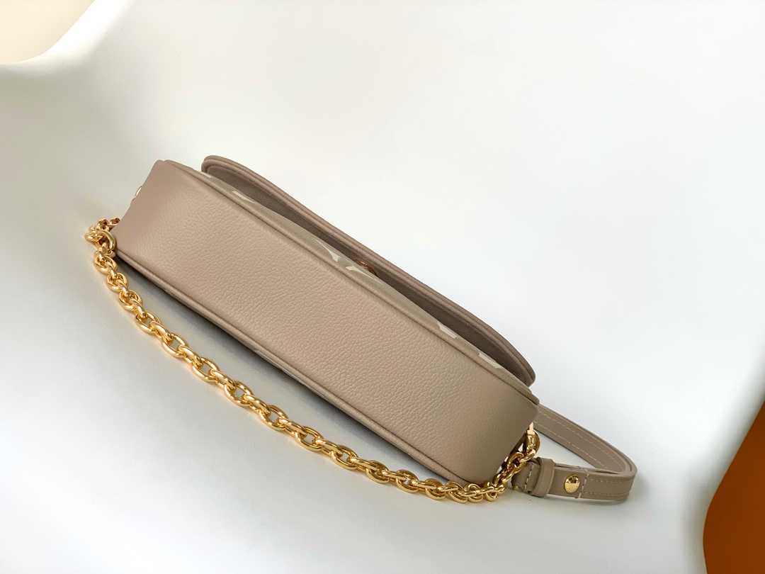 Louis Vuitton 10A Handbag Shoulder Bag Top Mirror Quality Version Wallet on Chain Ivy M82211