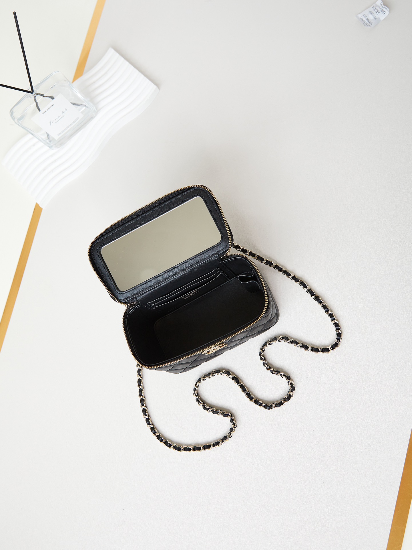 Chanel 10A Handbag Shoulder Bag Top Mirror Quality Version chanel AP5152