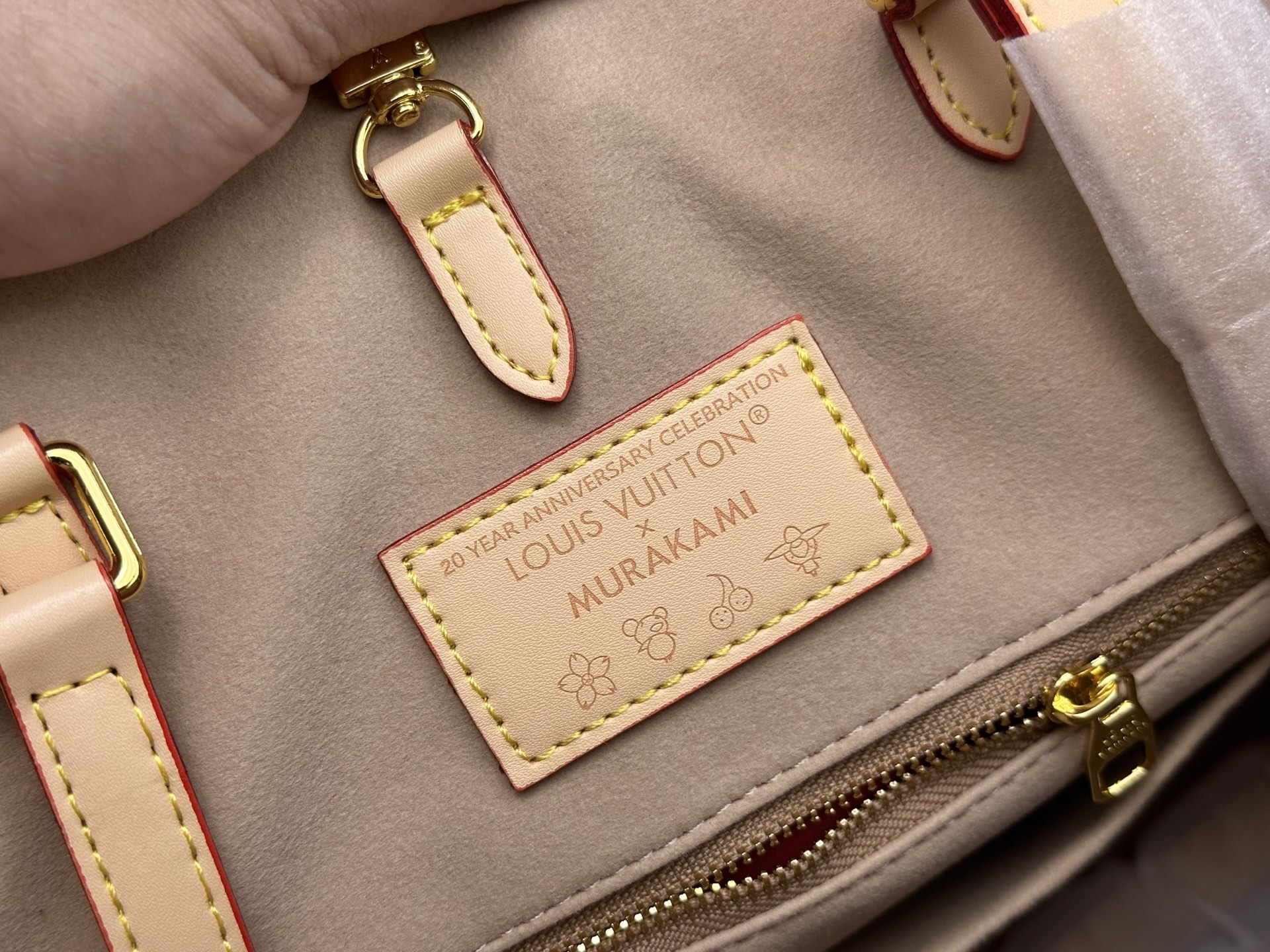 Louis Vuitton Onthego  Medium Handbag M45039