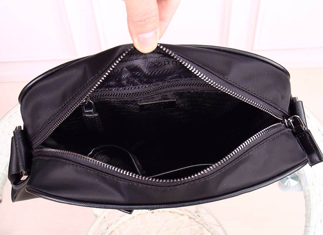 Prada002HMF031 25*28*9 cm