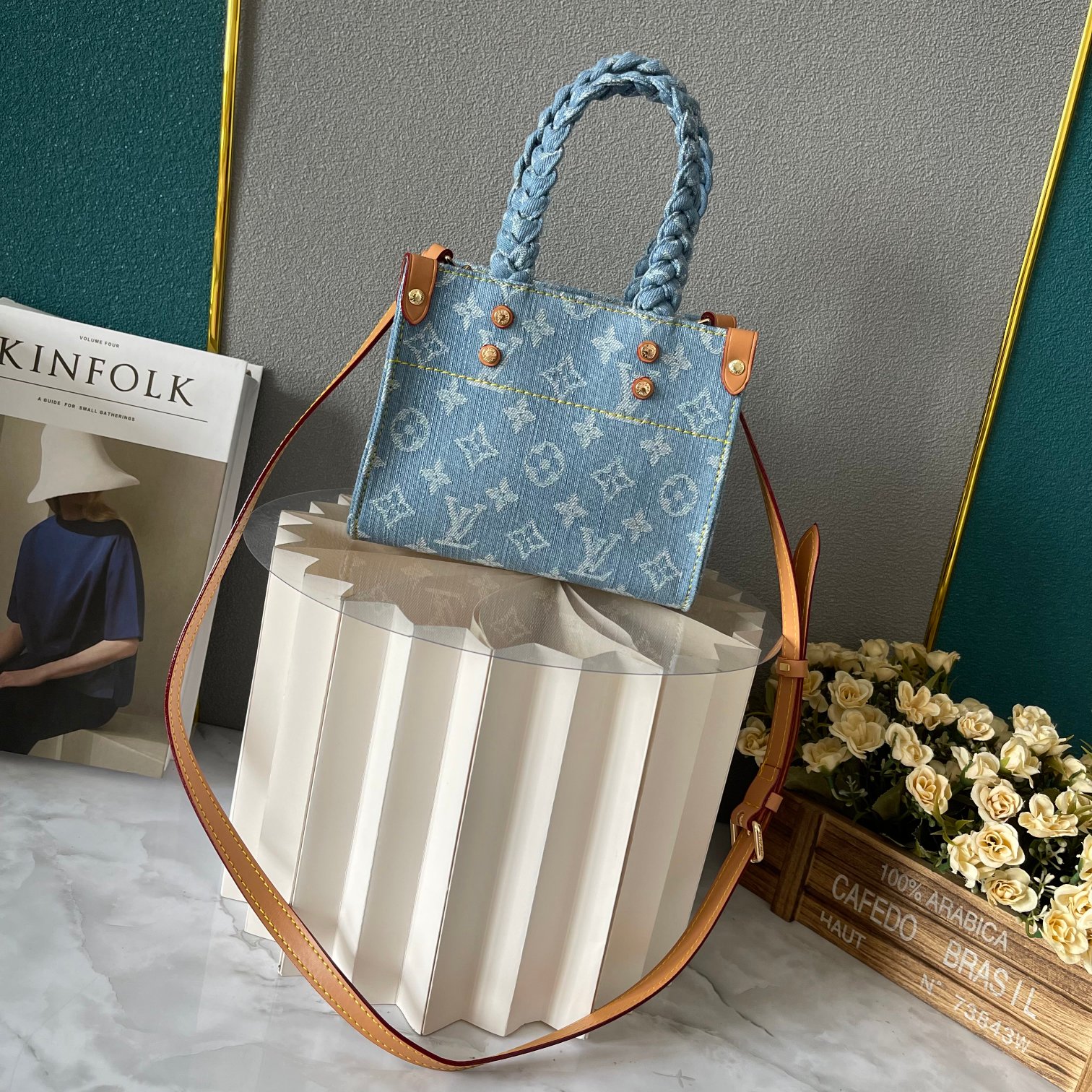LV Onthego Bag M47054 LM051071 18-35cm