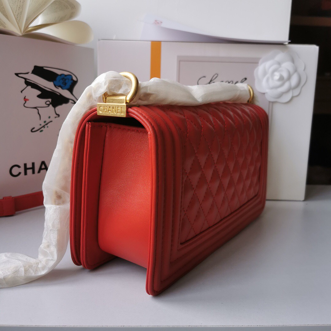 chanel6708PYD042