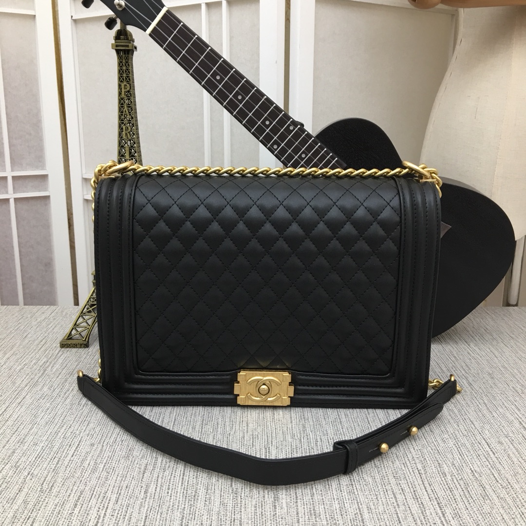 chanel67087PYD092 30cm