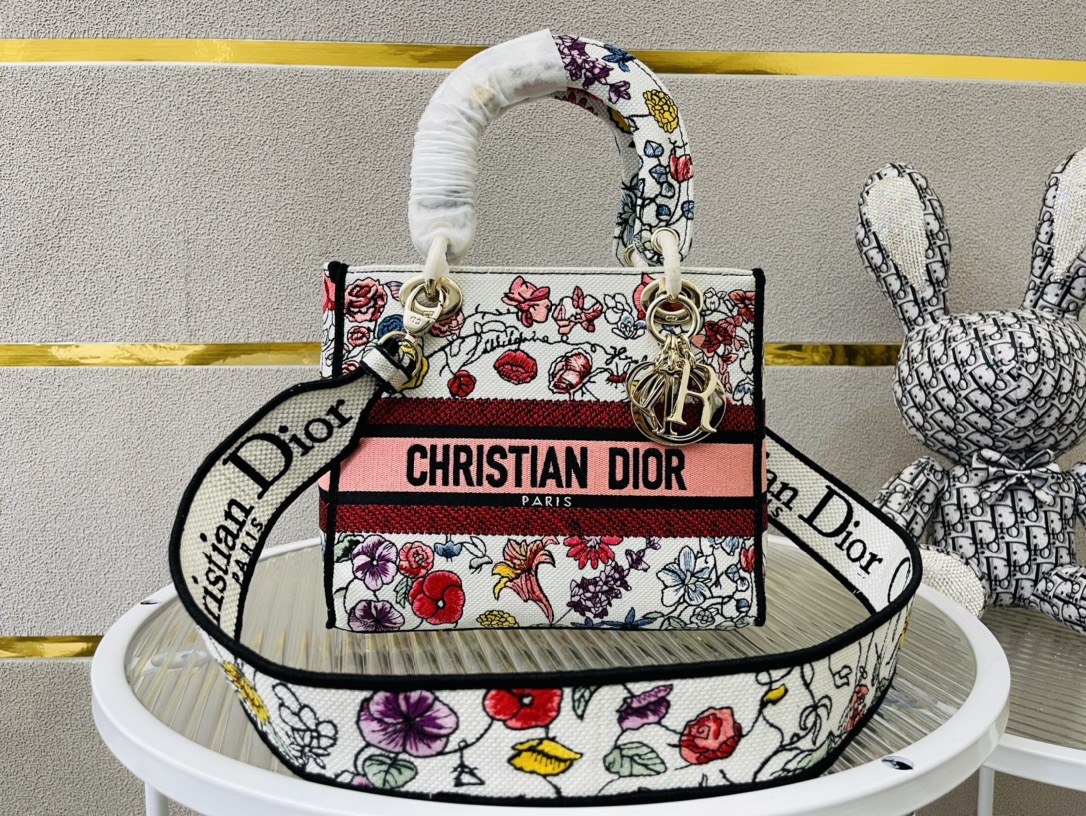 10A + top quality Dior Medium Lady D-Lite Bag 9920 DD003 24cm