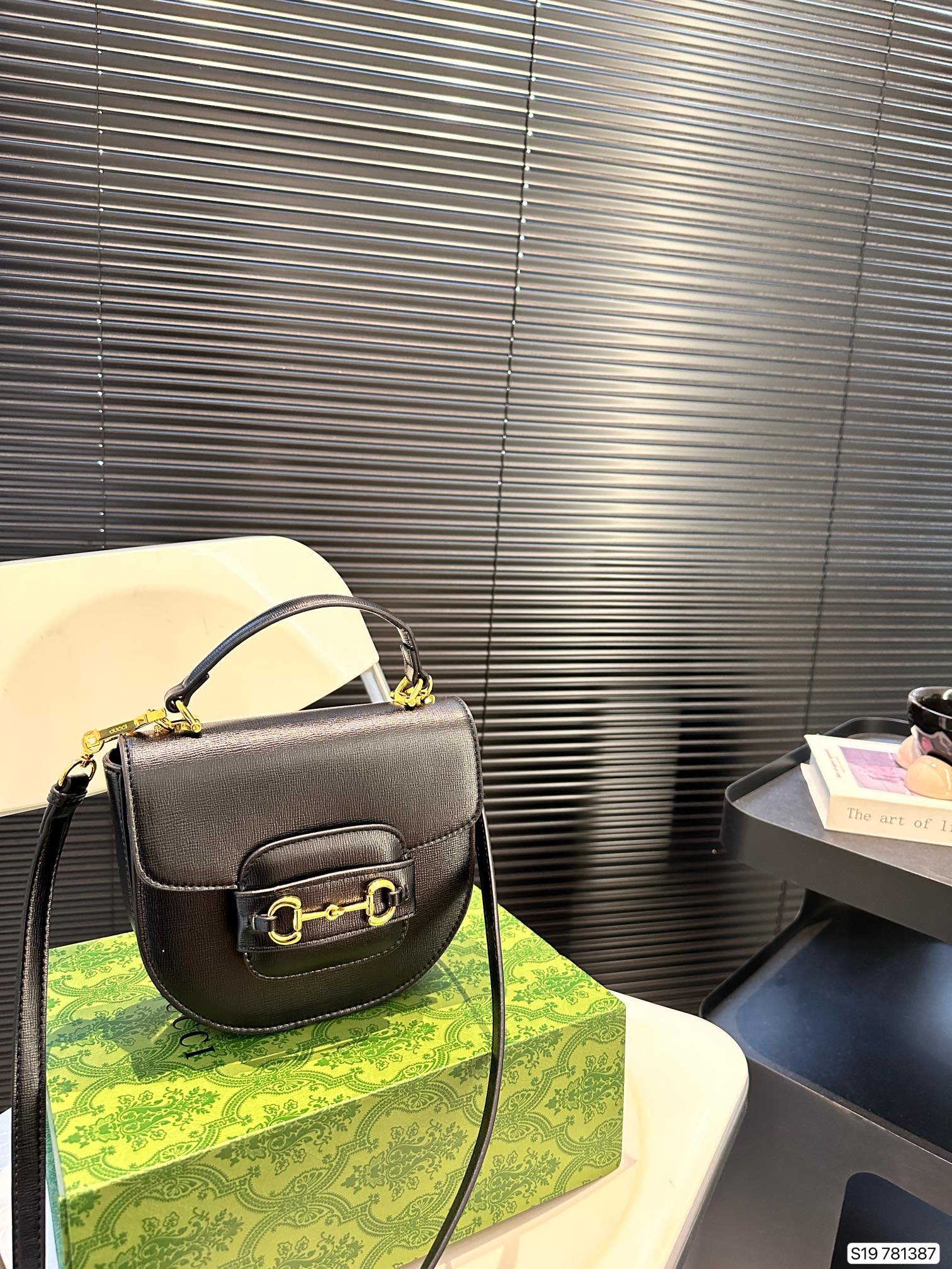 Gucci Horsebit 1955 Handbag 781387 LLS061 19cm