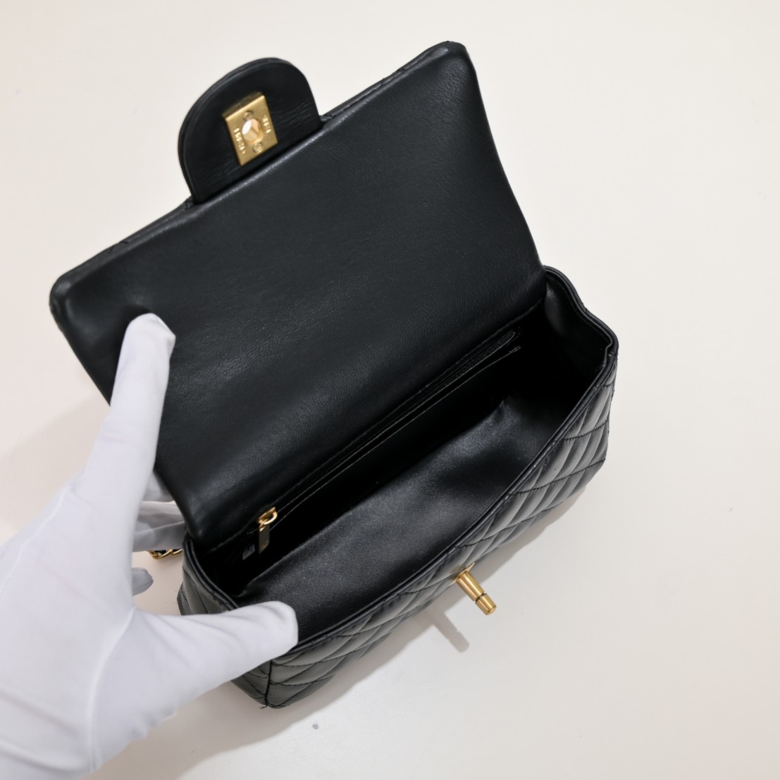 Chanel 22B Mini CF Handle Shoulder Bag Handbag