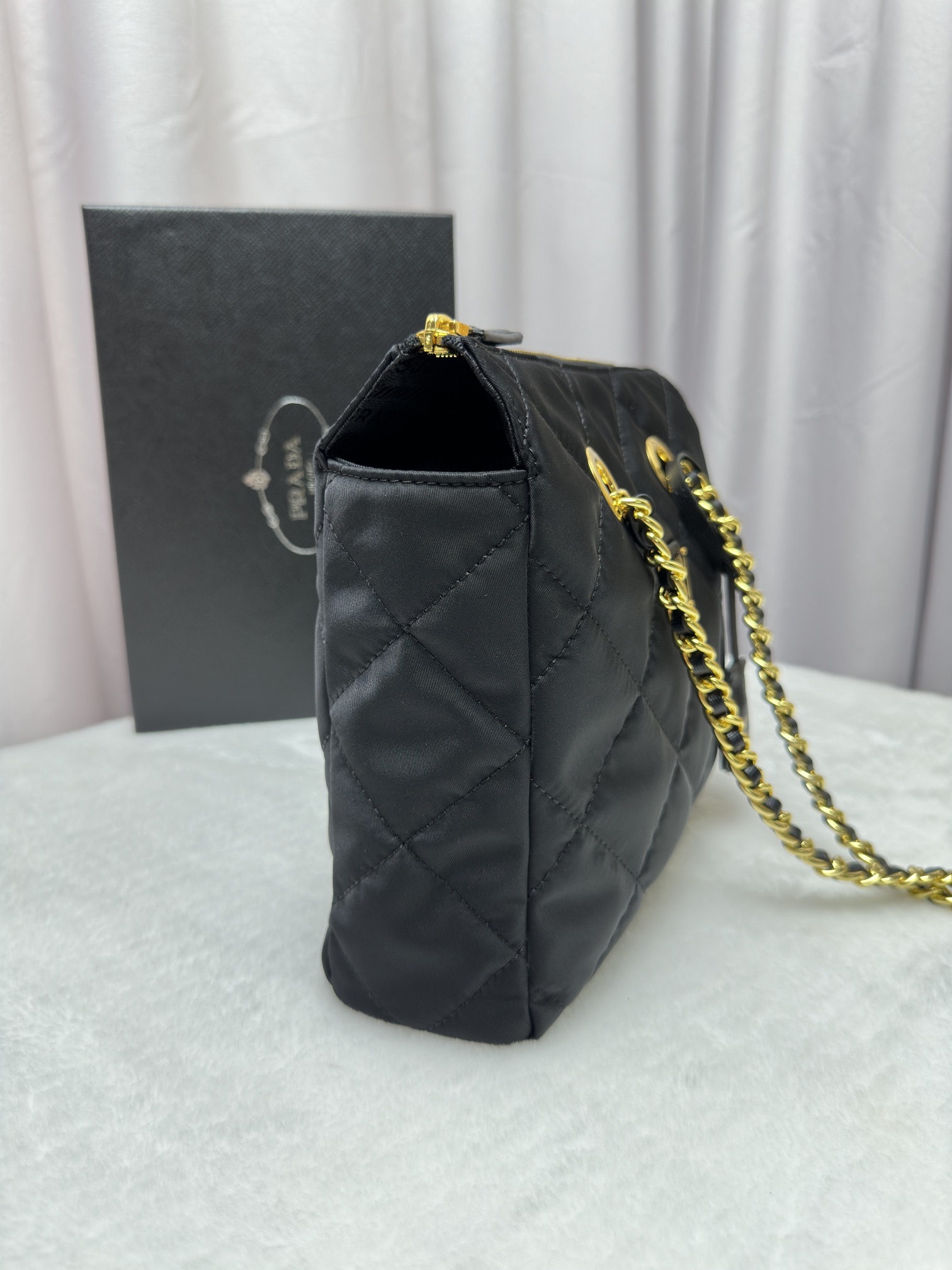 Prada Re-Nylon Tote Black 1BG468 22PJ051 25cm