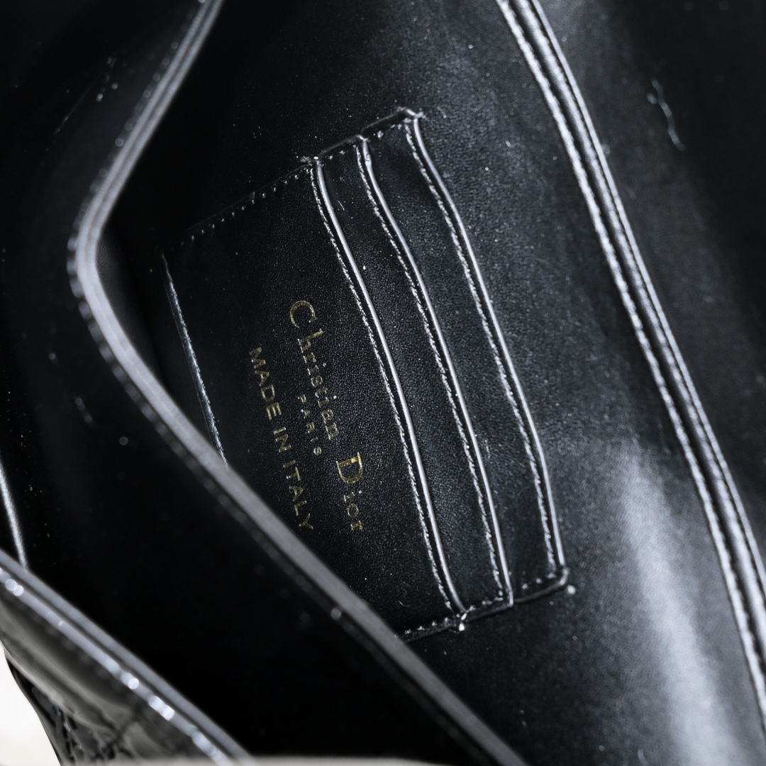 Miss Dior Mini Bag Black patent leather CD2023 XB071 21cm