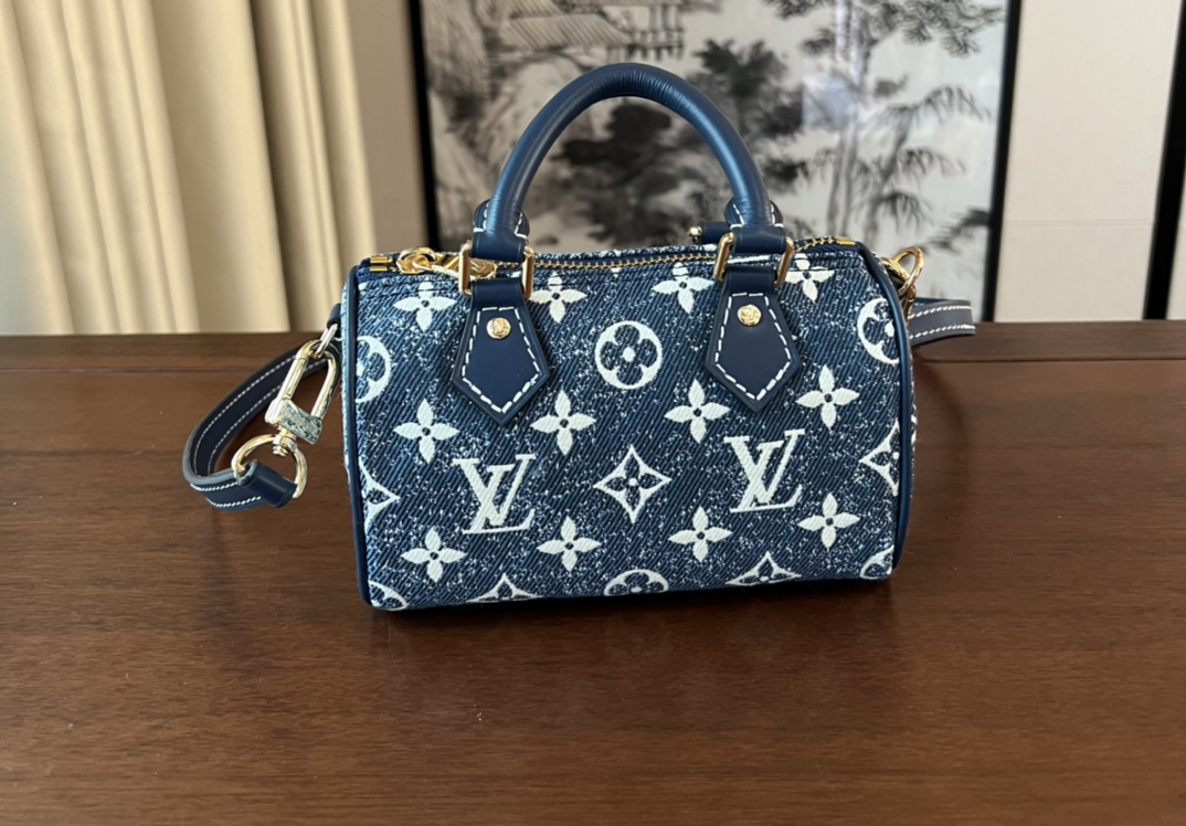 LVM81085LM041 16*10*7.5 cm