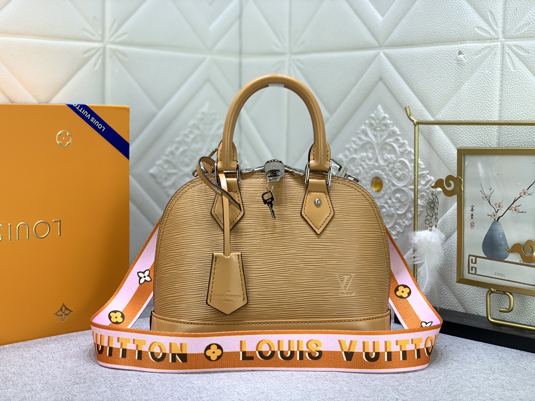 Louis Vuitton ALMA BB M59217 23.5CM