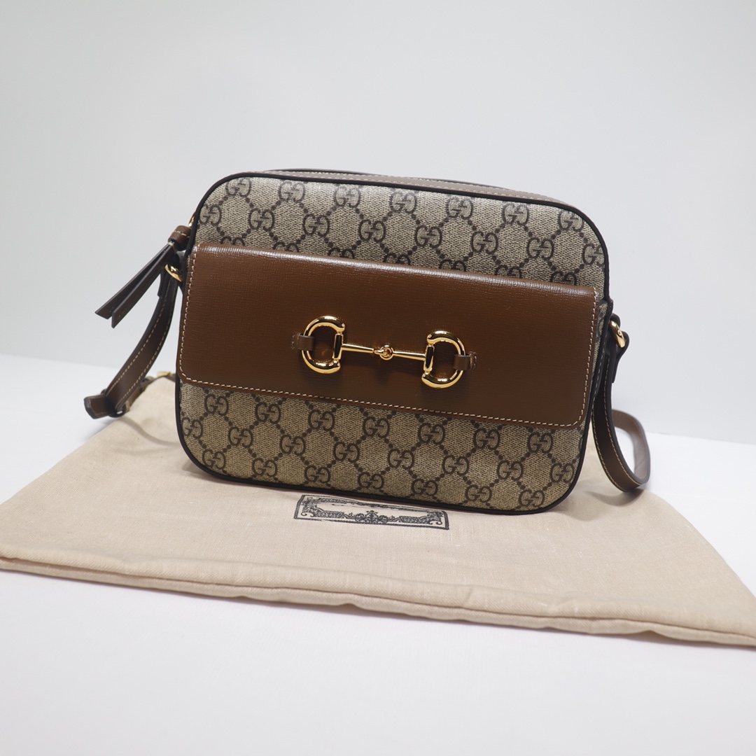 GUCCI 645454 23x17x6 cm