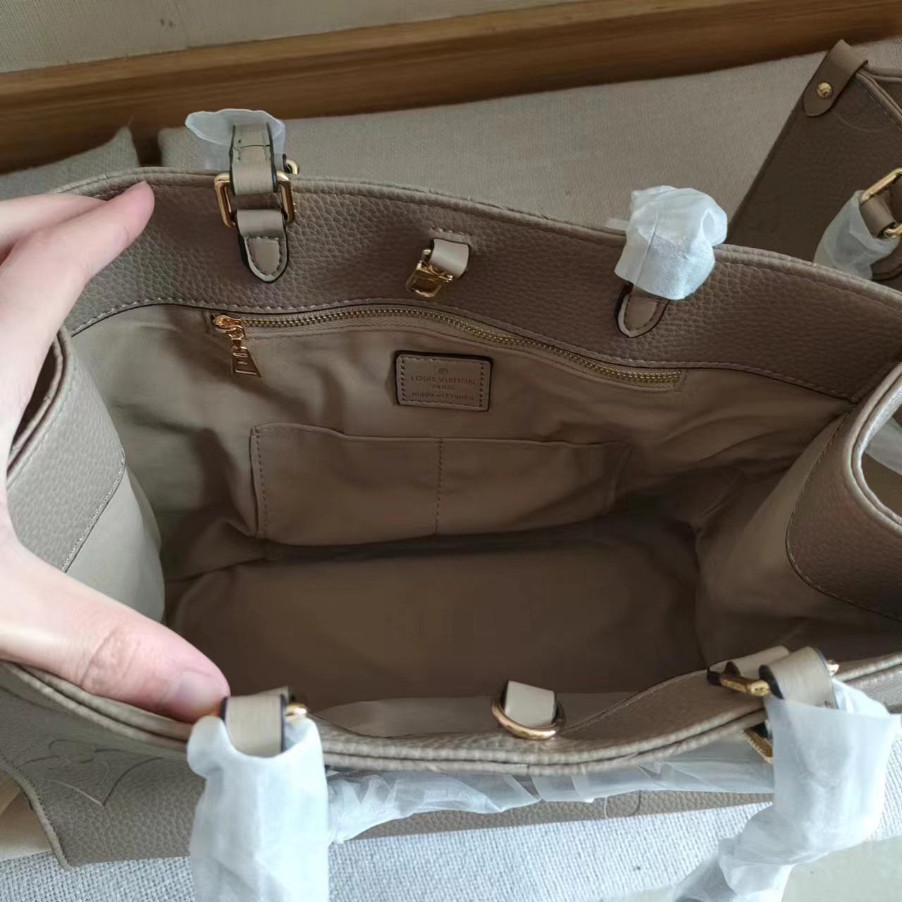 LV Onthego M44933 LM061071081 25-41cm