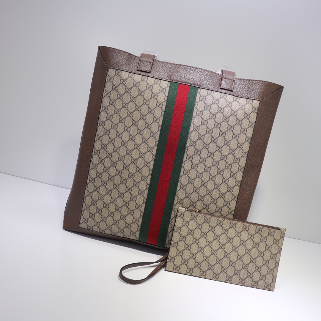 GUCCI519335 41x43x5.5 cm