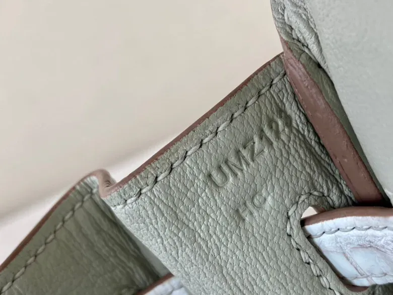 Hermes Birkin Himalayan 25-30 crocodile skin