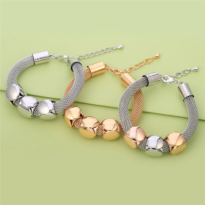 Test - Tri-Cube Metal Bracelet
