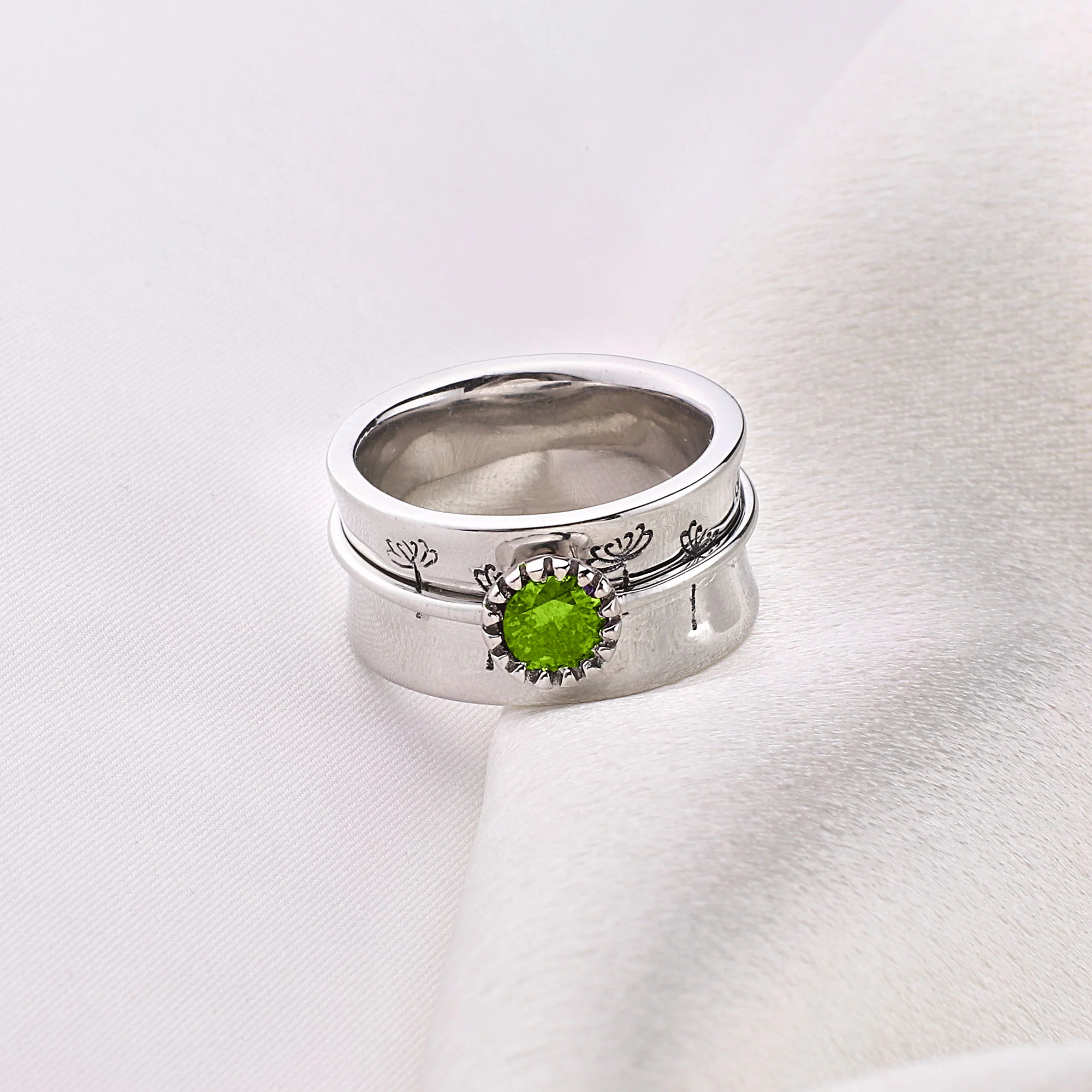 Silver Dandelion Birthstone Spinning Fidget Ring