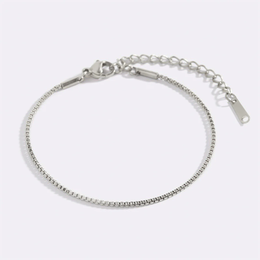 Essential Box Chain Bracelet