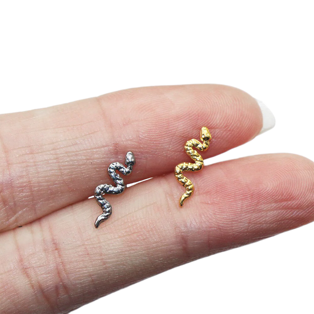 Cute Labret Studs | 16g