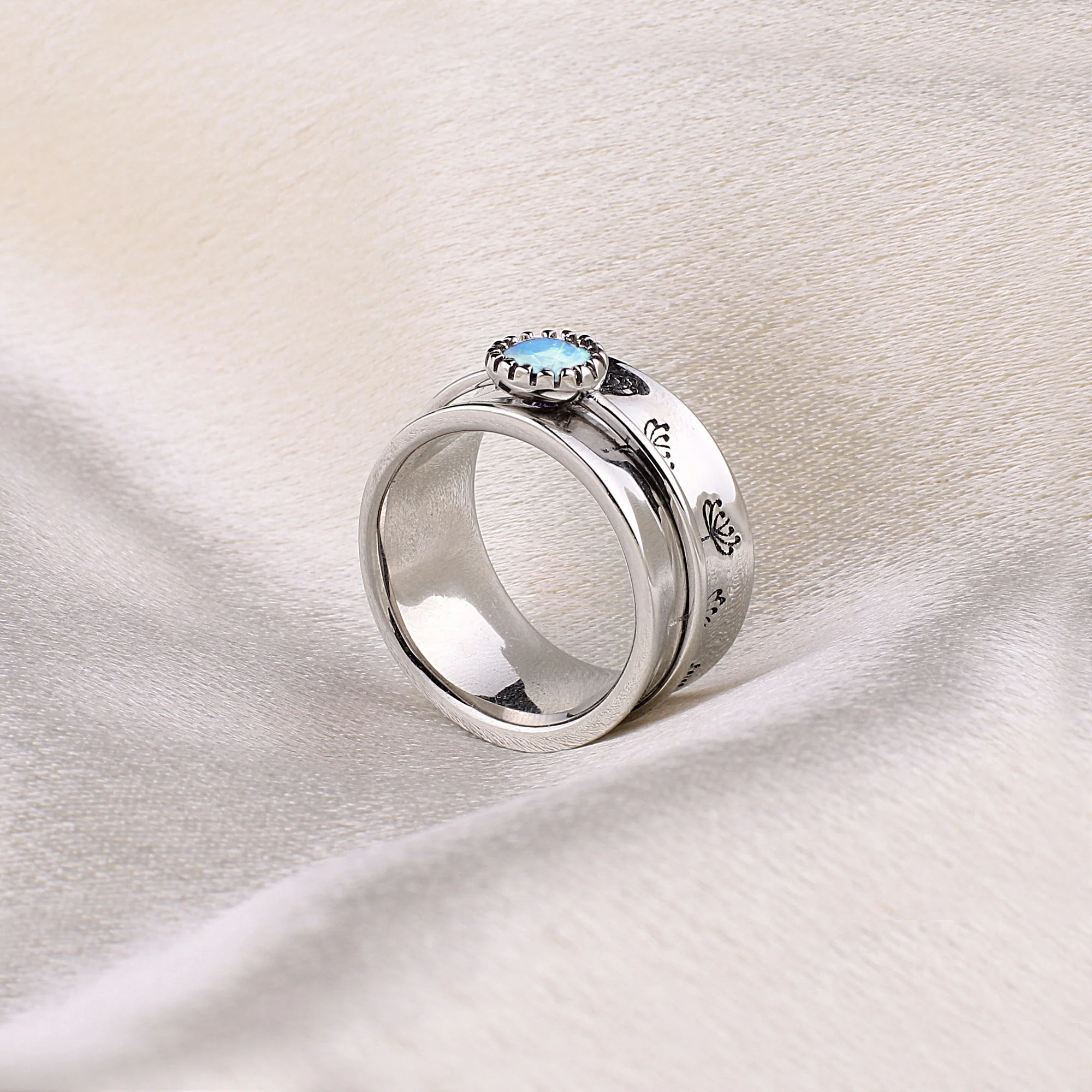 Silver Dandelion Birthstone Spinning Fidget Ring