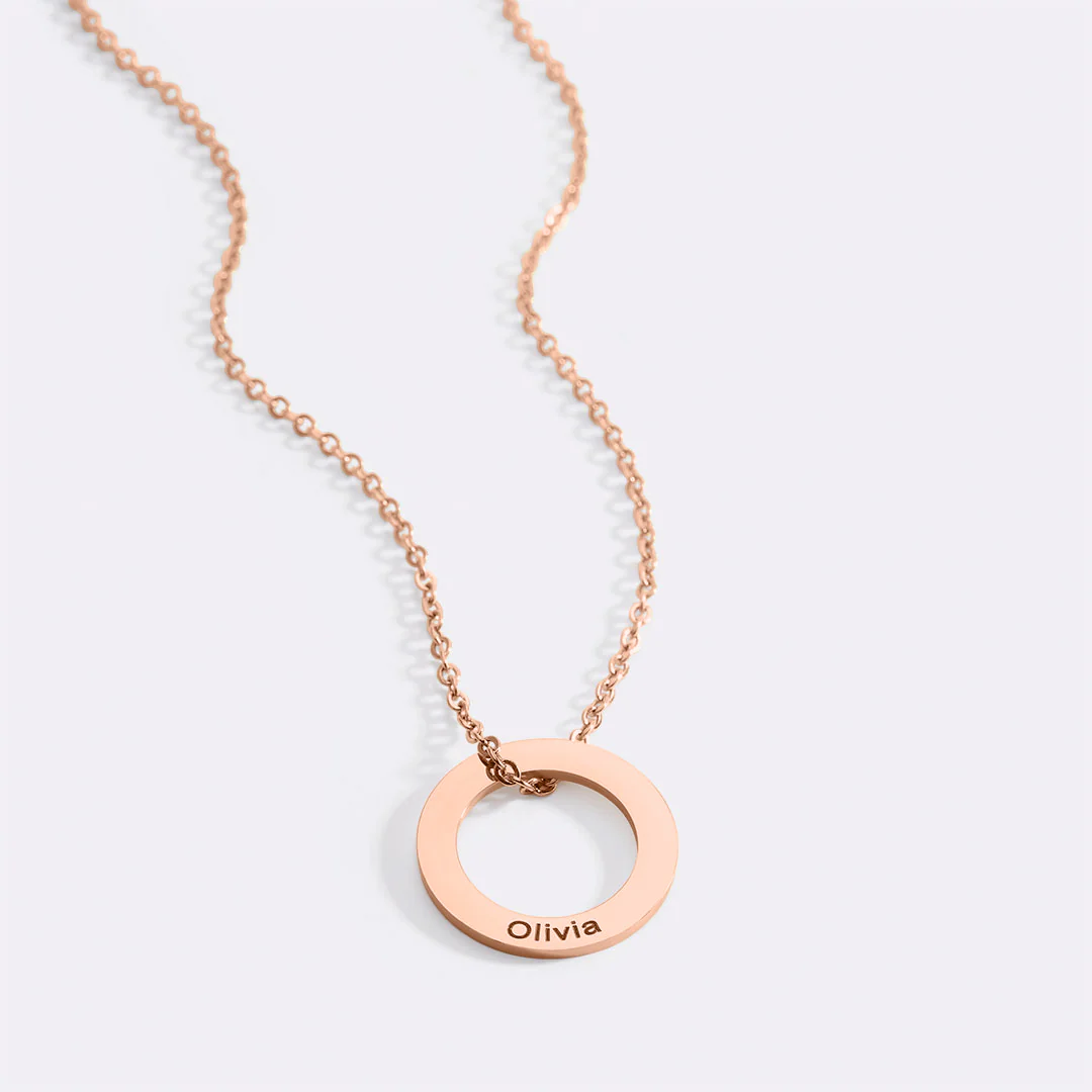 Personalized Linked Circle Necklace