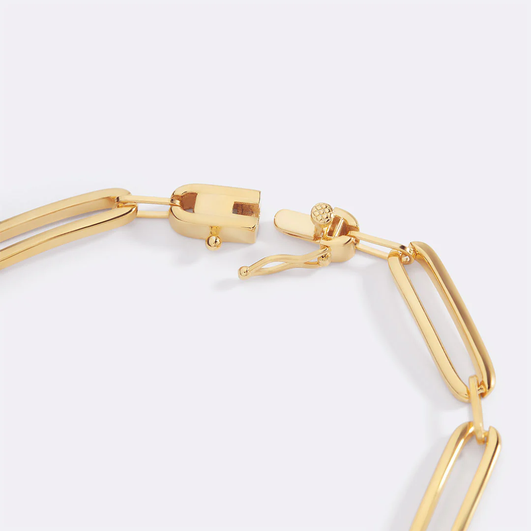 Pave Diamond Paperclip Bracelet