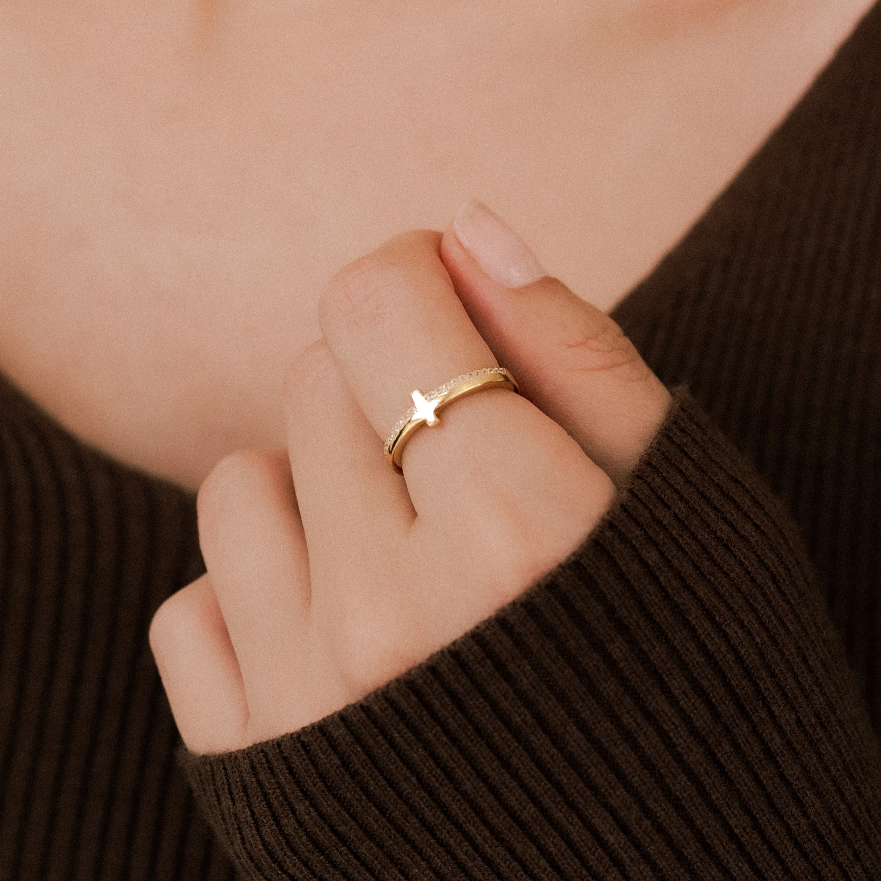 Let God Be In Control Golden Cross Ring