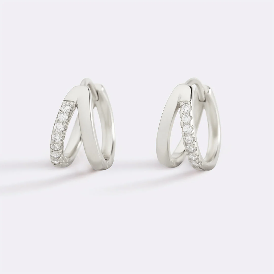 The Luna Double Huggies