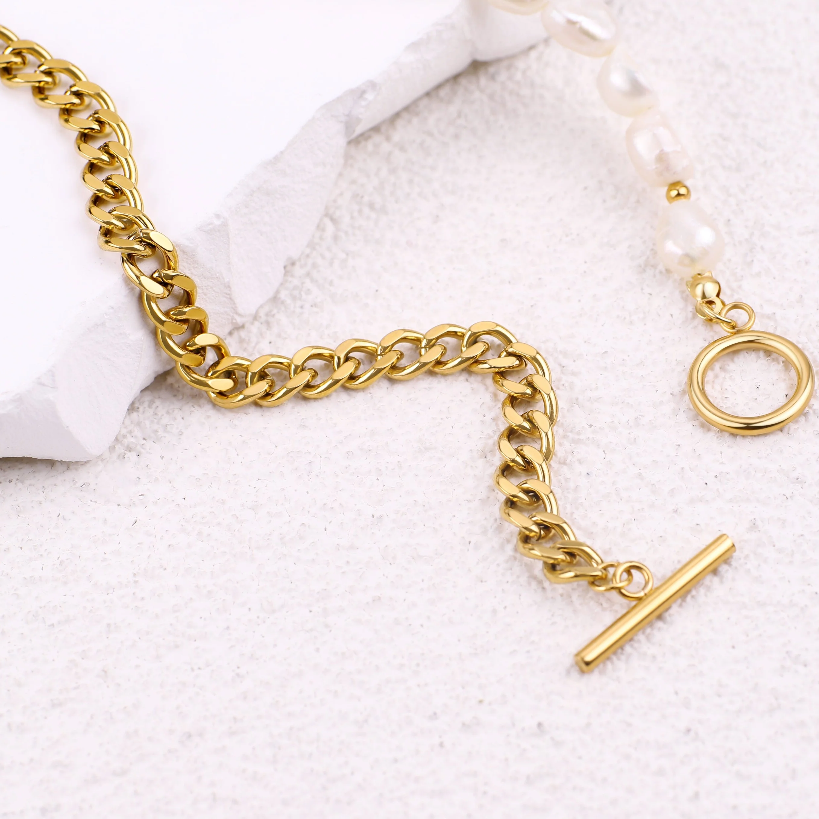 Half Chain Pearl Necklace