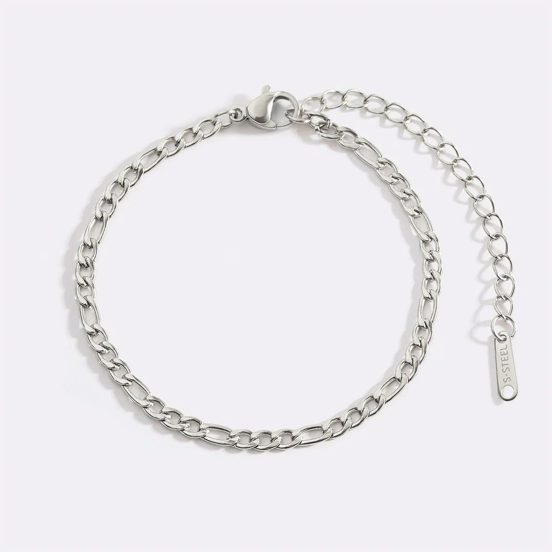Essential Figaro Chain Bracelet