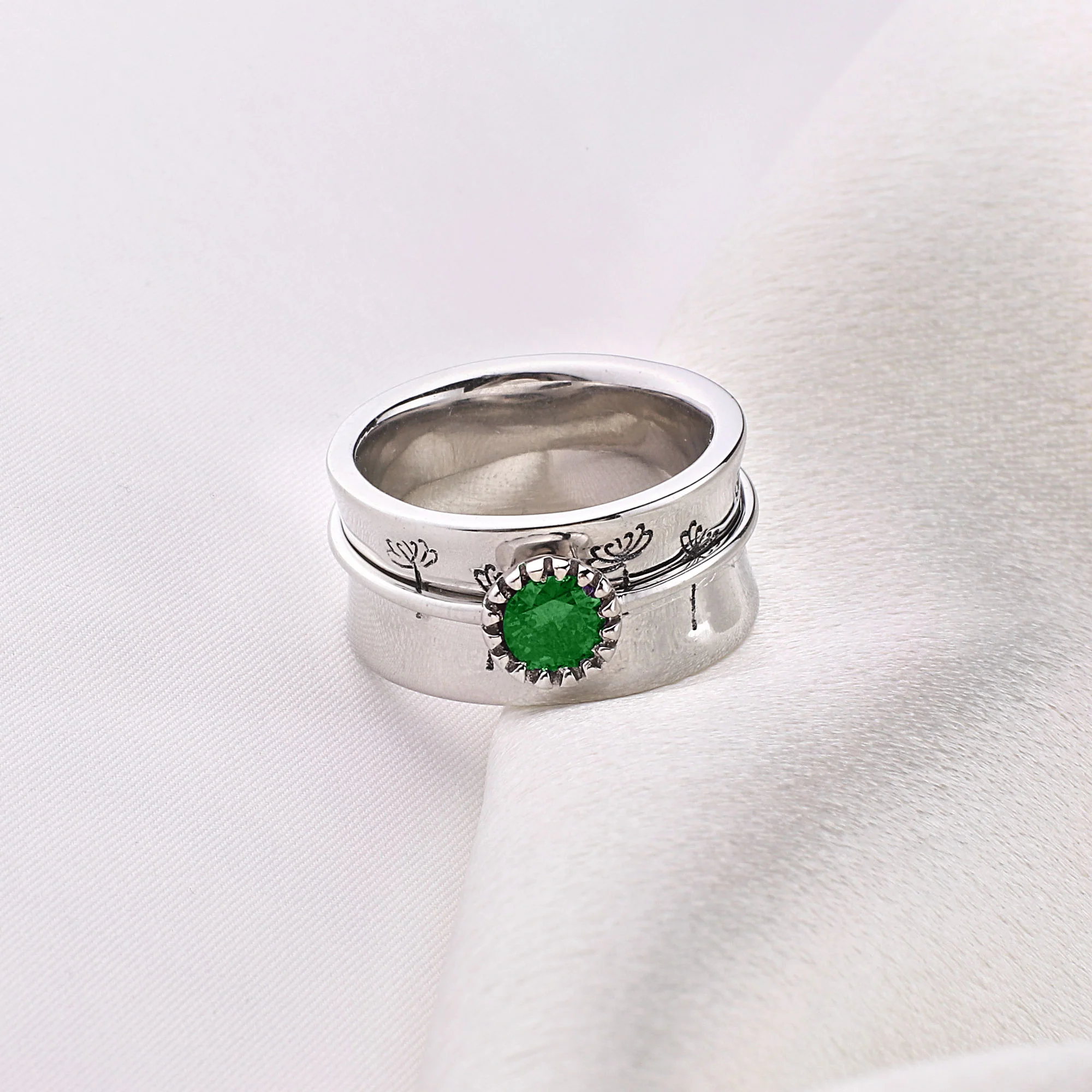 Silver Dandelion Birthstone Spinning Fidget Ring