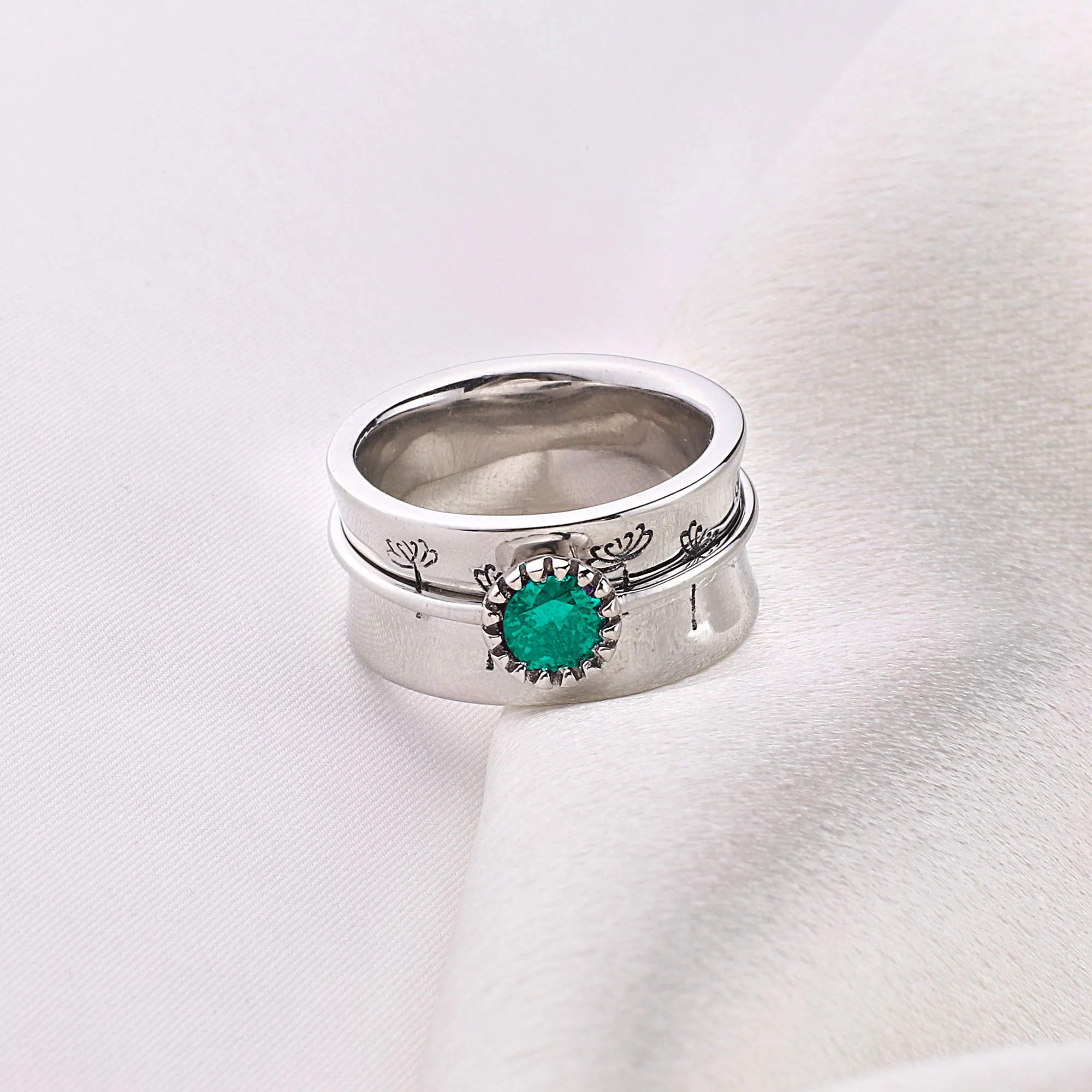Silver Dandelion Birthstone Spinning Fidget Ring