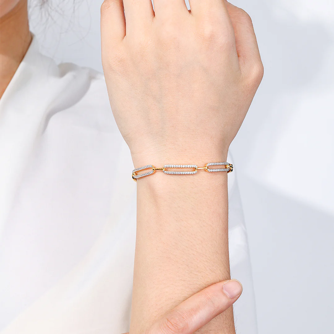 Pave Diamond Paperclip Bracelet